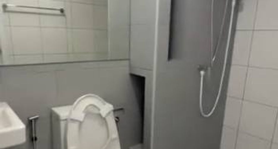 Wohnung zur Miete mit 1 Zimmer in Phra Khanong, Bangkok