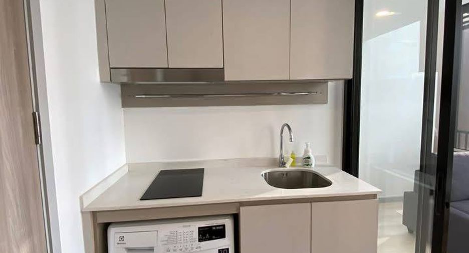 For rent 1 bed condo in Sathon, Bangkok