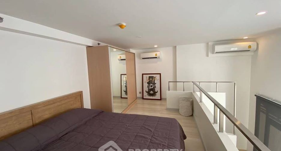 For rent 1 bed condo in Sathon, Bangkok