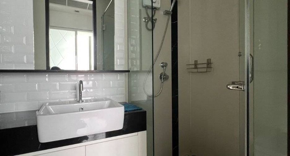 For rent 1 bed condo in Pathum Wan, Bangkok