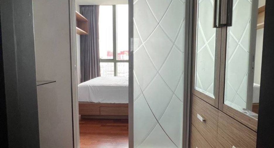 For rent 1 bed condo in Pathum Wan, Bangkok