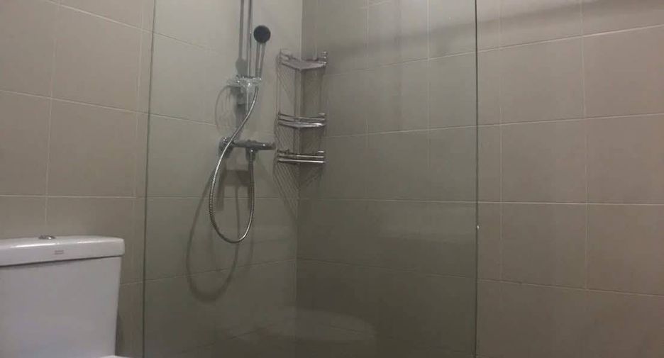 出租 2 卧室 公寓 在 Khlong San, 曼谷