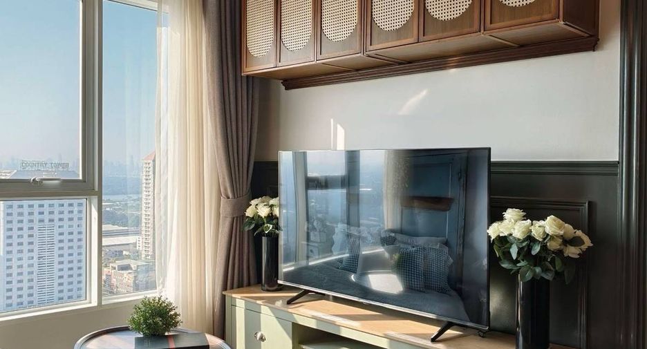 For rent 2 bedrooms condo in Bang Na, Bangkok
