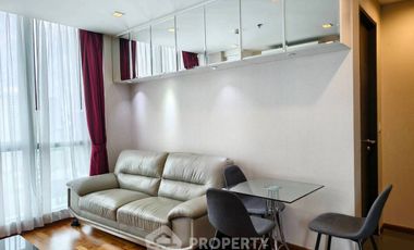 For rent 2 bedrooms condo in Pathum Wan, Bangkok