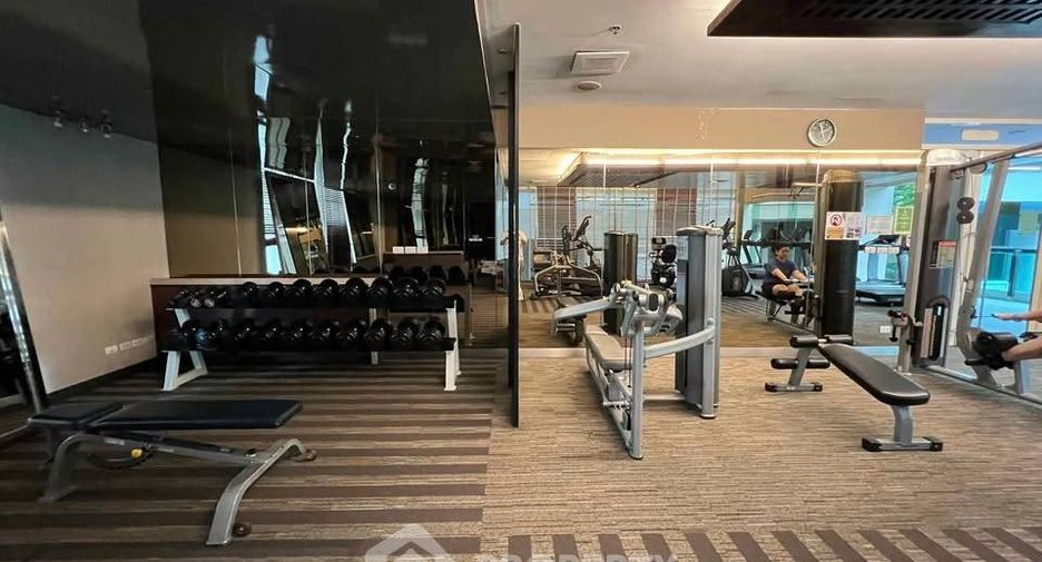 For rent 1 bed condo in Pathum Wan, Bangkok