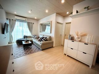 Wohnung zur Miete mit 3 Zimmer in Huai Khwang, Bangkok