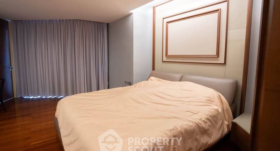 Condo en alquiler de 6 habitaciones en Yan Nawa, Bangkok