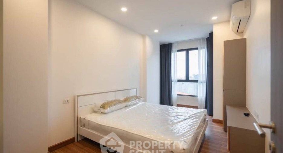 For rent 1 bed condo in Khlong San, Bangkok