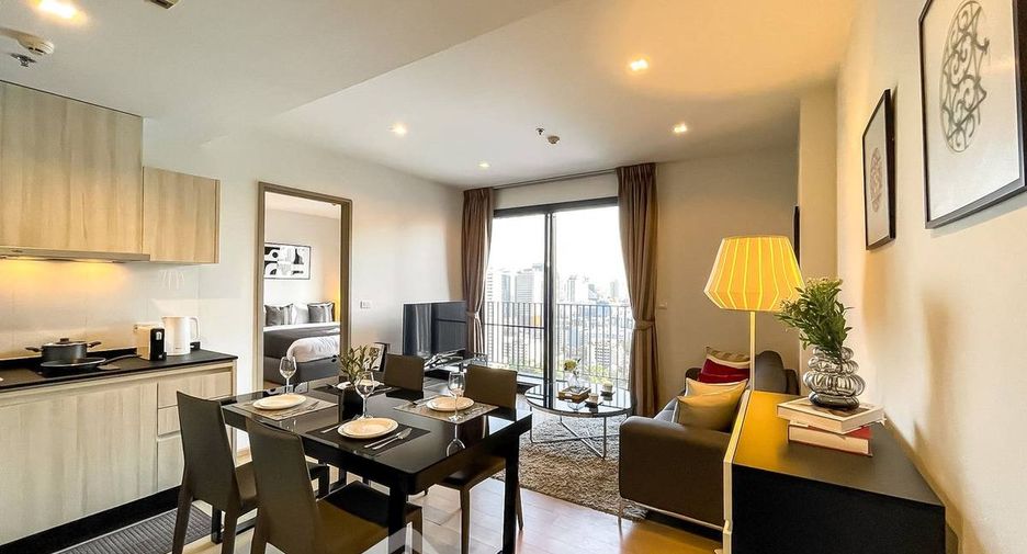 Wohnung zur Miete mit 2 Zimmer in Watthana, Bangkok
