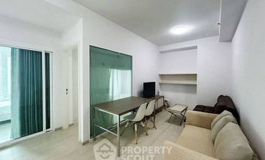 Condo en alquiler de 2 habitaciones en Huai Khwang, Bangkok
