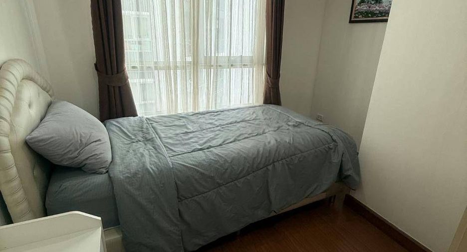 Wohnung zur Miete mit 2 Zimmer in Huai Khwang, Bangkok