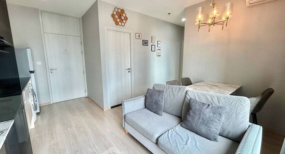 Condo en alquiler de 2 habitaciones en Huai Khwang, Bangkok