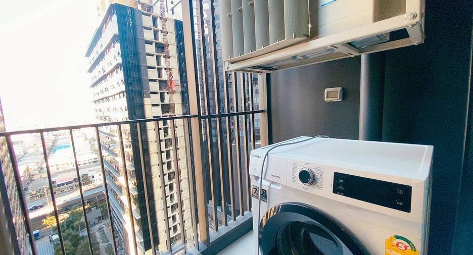 À louer 1 chambre condo à Huai Khwang, Bangkok