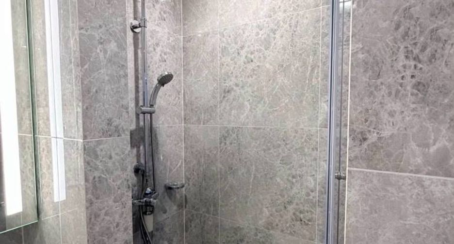 For rent 1 bed condo in Phaya Thai, Bangkok