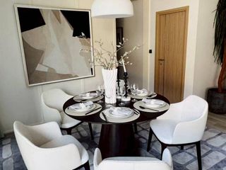For rent 3 bedrooms condo in Huai Khwang, Bangkok