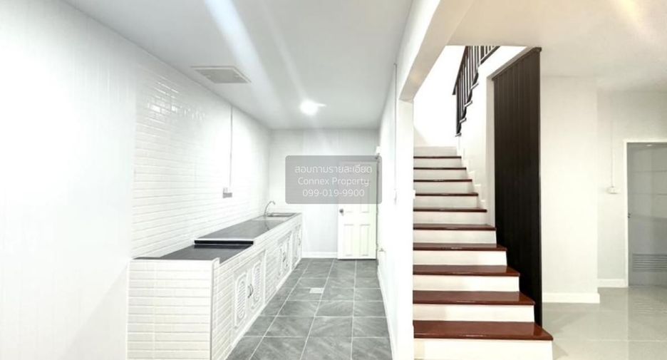Продажа 3 спальни таунхаус в Khlong Luang, Патумтани