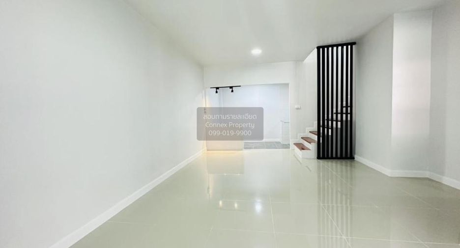 Продажа 3 спальни таунхаус в Khlong Luang, Патумтани