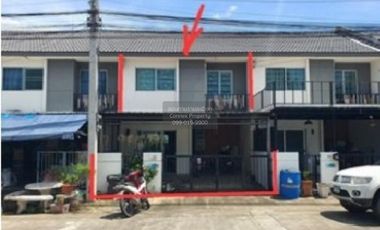 Casa adosada en venta de 3 habitaciones en Mueang Pathum Thani, Pathum Thani