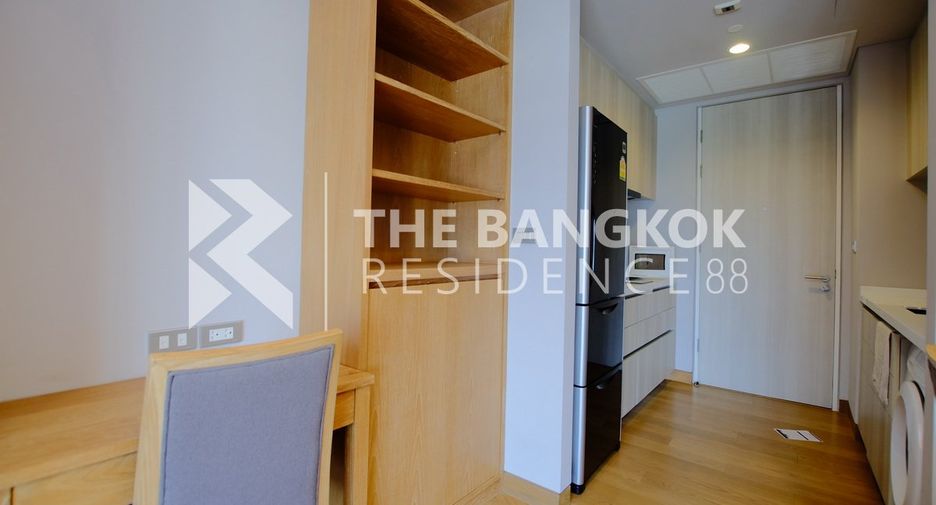 Wohnung zur Miete mit 2 Zimmer in Khlong Toei, Bangkok