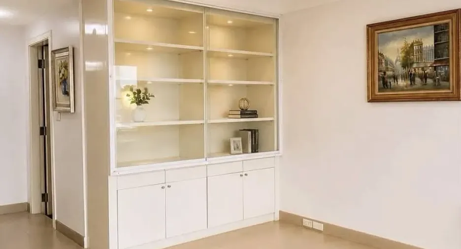 For sale 4 ベッドルーム condo in Bang Phlat, Bangkok
