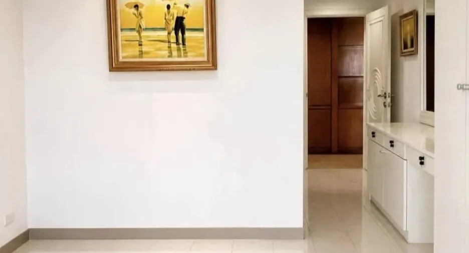 For sale 4 ベッドルーム condo in Bang Phlat, Bangkok