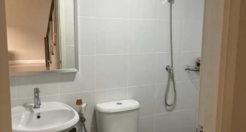 Haus zur Miete mit 4 Zimmer in Saraphi, Chiang Mai