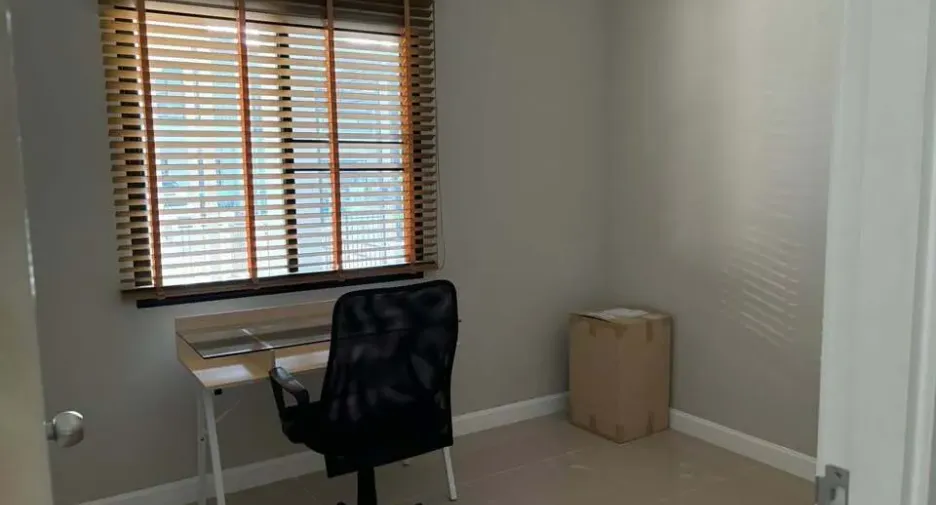 Haus zur Miete mit 4 Zimmer in Saraphi, Chiang Mai