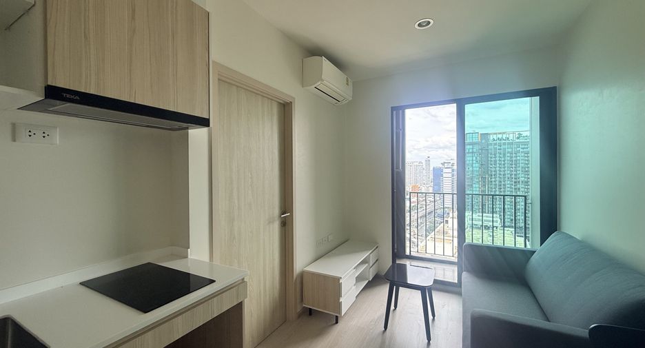 For sale 1 bed condo in Huai Khwang, Bangkok