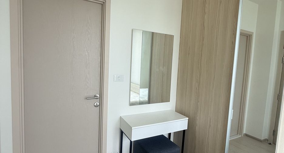 For sale 1 bed condo in Huai Khwang, Bangkok