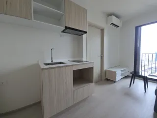 For sale 1 bed condo in Huai Khwang, Bangkok