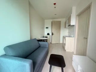 For sale 1 bed condo in Huai Khwang, Bangkok