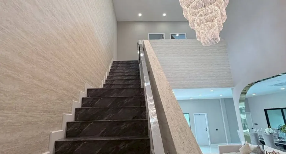 Villa zum Kauf mit 5 Zimmer in Huay Yai, Pattaya