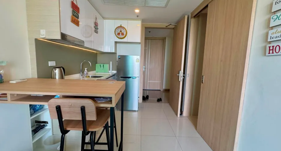 For sale 1 bed condo in Jomtien, Pattaya