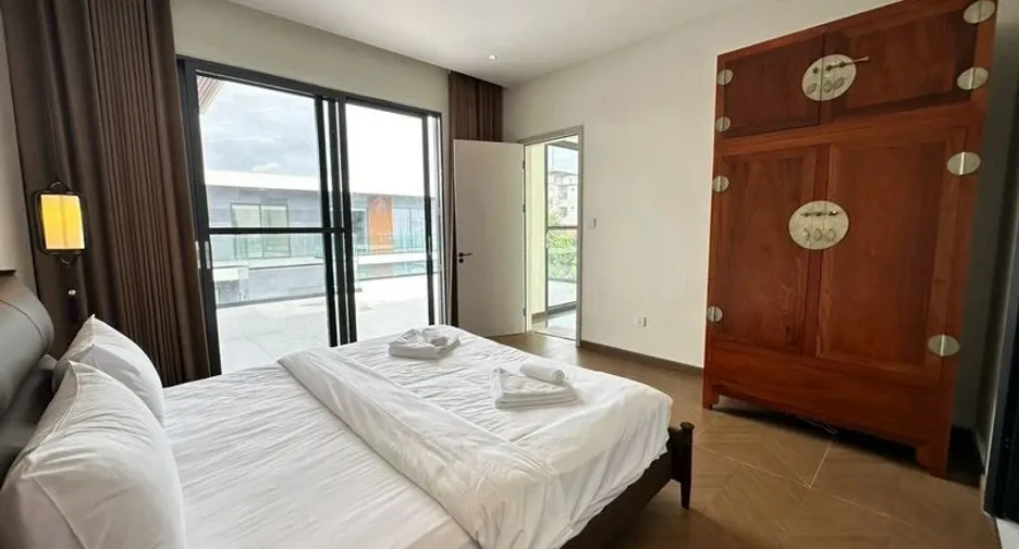Villa en alquiler de 7 habitaciones en Bang Lamung, Chonburi
