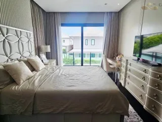 Villa en alquiler de 4 habitaciones en Bang Lamung, Chonburi