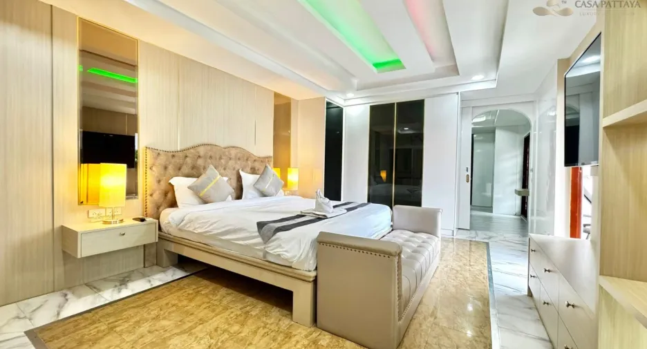 Villa en alquiler de 6 habitaciones en Bang Lamung, Chonburi