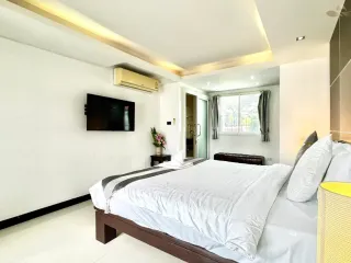 Villa en alquiler de 6 habitaciones en Bang Lamung, Chonburi