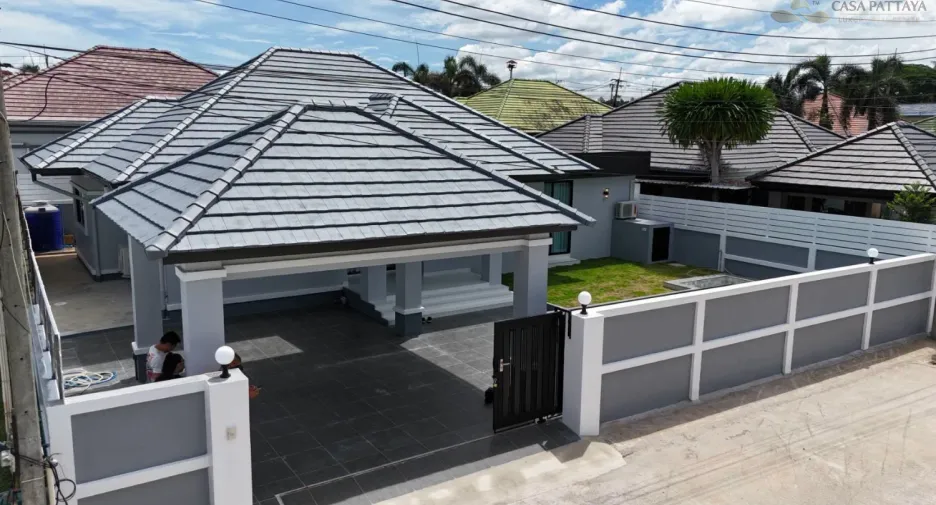 For sale 3 ベッドルーム villa in Bang Lamung, Chonburi
