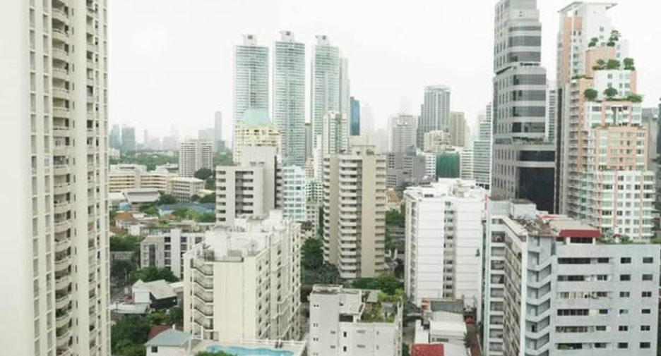 À louer 2 chambres condo à Khlong Toei, Bangkok
