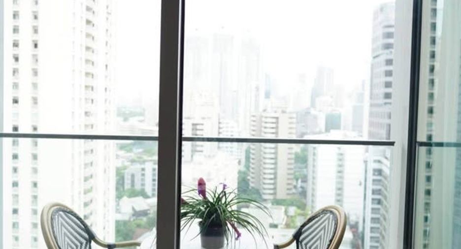 À louer 2 chambres condo à Khlong Toei, Bangkok