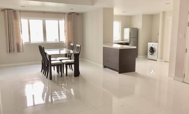 À louer et à vendre 2 chambres condo à Pathum Wan, Bangkok