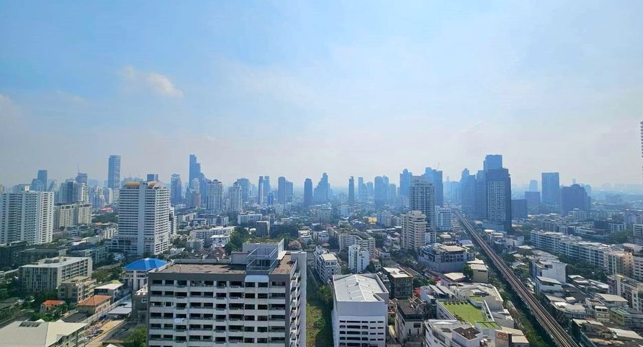 ให้เช่า 2 ห้องนอน คอนโด ใน คลองเตย, กรุงเทพฯ