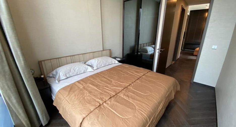 For rent 2 bedrooms condo in Khlong Toei, Bangkok