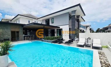 Casa en alquiler de 4 habitaciones en Bang Lamung, Chonburi