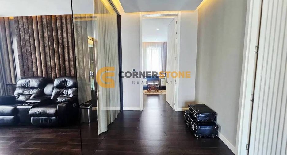 Casa en alquiler de 4 habitaciones en Bang Lamung, Chonburi