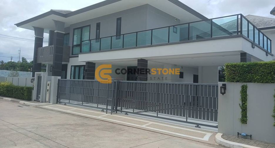 Casa en alquiler de 4 habitaciones en Bang Lamung, Chonburi