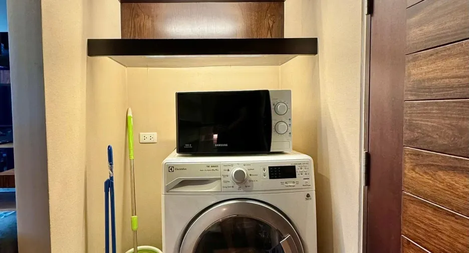 Condo en alquiler de 2 habitaciones en Mueang Chiang Mai, Chiang Mai