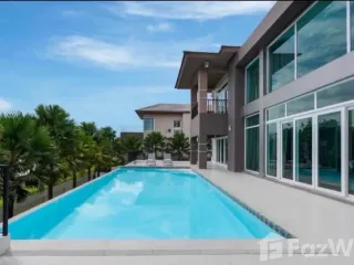 Villa en venta de 5 habitaciones en Pak Kret, Nonthaburi