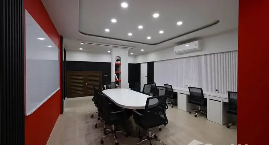 À vendre 5 chambres villa à Pak Kret, Nonthaburi