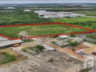 Продажа Участок в Mueang Samut Sakhon, Самутсакхон